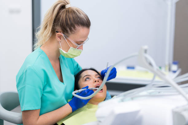 Best Weekend Emergency Dental Services in Oak Park, MI